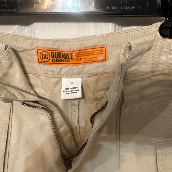 Cargo shorts Durable Goods - Picture 2 of 3